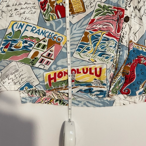 Vintage reyn Spooner hawaiian postcard printed button front short sleeve top - Picture 4 of 9